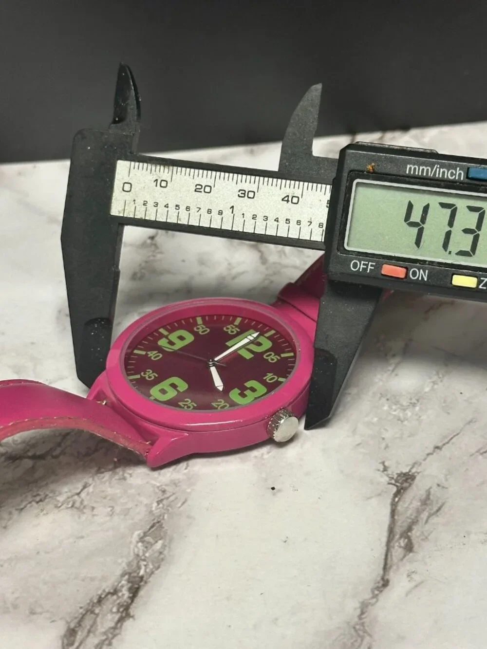 3/$30 Pink Watch Women Green Numbers Faux Leather Band Large Dial 9.5